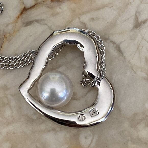 Tasaki Japanese Akoya Pearl 6.8mm 925 Sterling Silver Open Heart Necklace - Picture 9 of 12